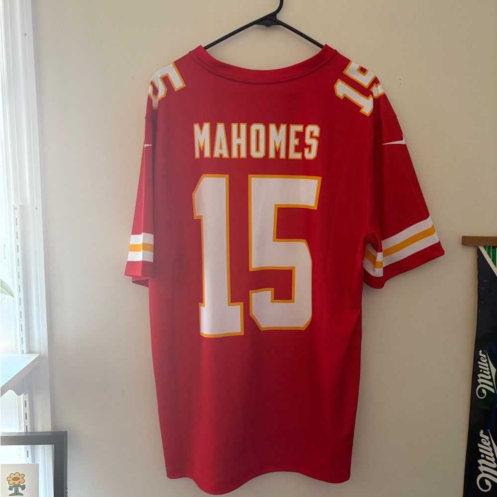 NWT Patrick Mahomes, Chiefs Nike Legend Jersey, Men’s XL